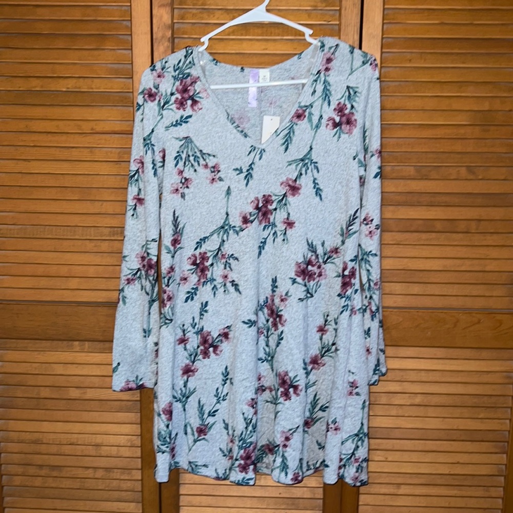 Francesca’s Alya Floral Dress
